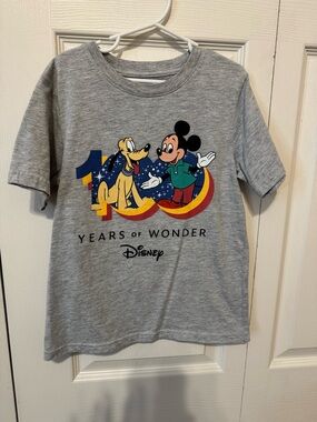 Disney Gray Kids' 100 Years of Wonder Mickey & Pluto Tee sz 7